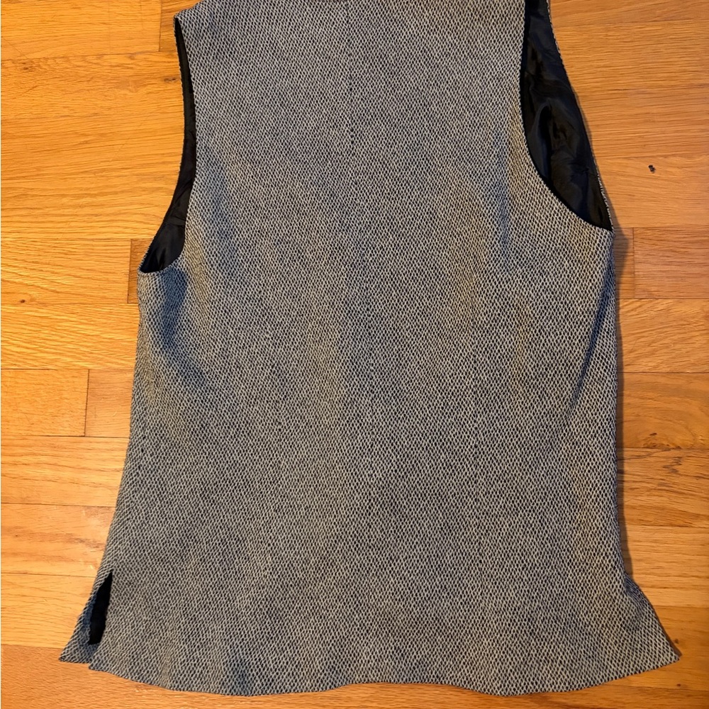 Gray Button-Up Vest - Picture 4 of 5